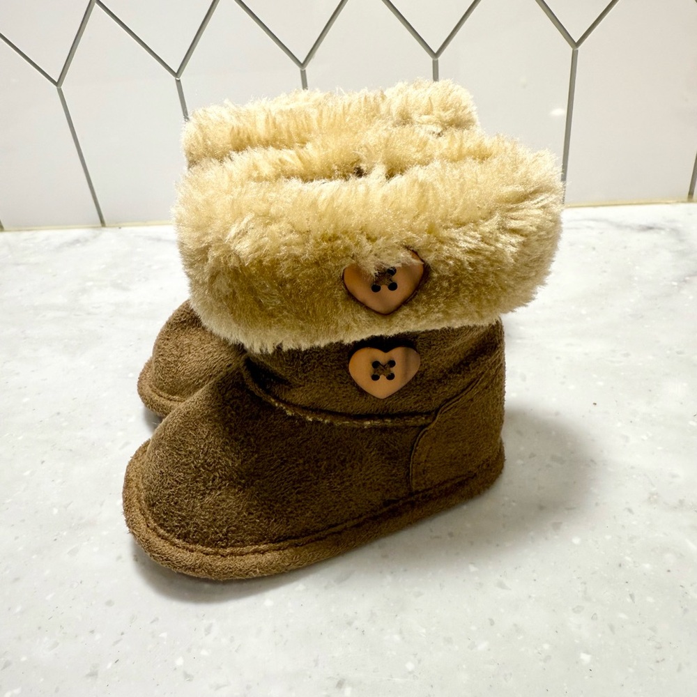 Cozy Brown Baby Booties with Heart Buttons